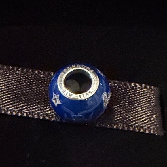 Pandora Disneyland 60th Anniversary Charm - Picture 4 of 8